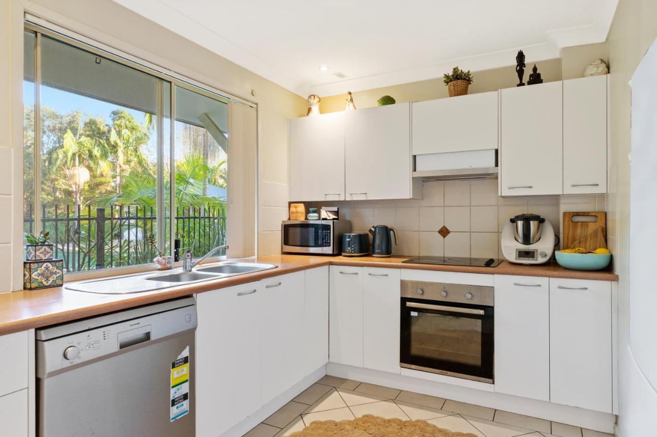 Treetops Lakeside Apartments Byron Bay Exterior foto